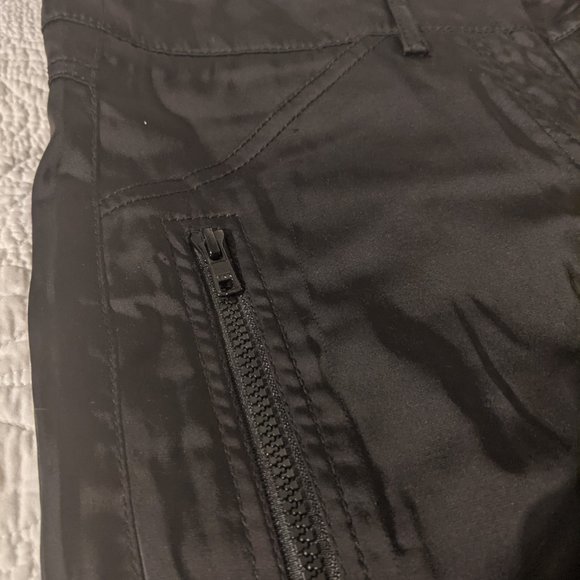 Philosophy Blues Original black ankle pants, satin - Women US 4 / ~28 waist - Picture 4 of 5